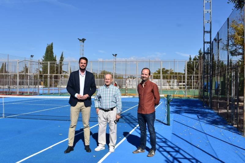 El concejal de Deportes informa de las mejoras realizadas en las instalaciones deportivas de La Patera