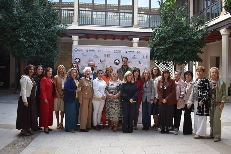 Administraciones y colectivos visibilizan en Úbeda el liderazgo de las mujeres como motor de desarrollo rural