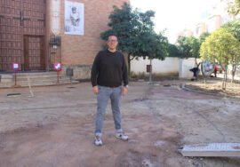 Jerónimo García, en la Plaza Molino de Lázaro, en el Barrio de San Pedro.