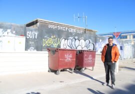 Instalación de islas de reciclaje en el Polígono de los Cerros de Úbeda.