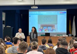 Visita de la delegada al IES ‘Andrés de Vandelvira’