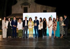 Entrega de los Premios Artesanía Andalucía, donde se ha reconocido a la ubetense María Esther Moreno Martínez.