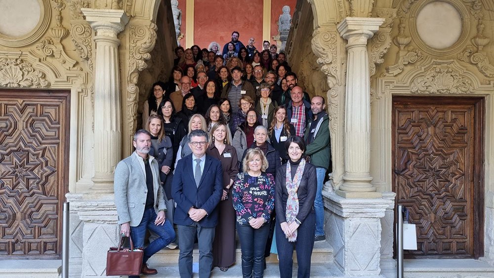 Foto de familia de los participantes en las jornadas.