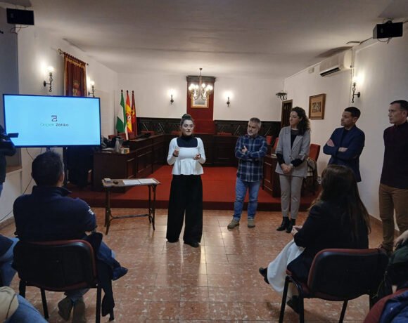 Torreperogil presenta la nueva arca Comercio Local.