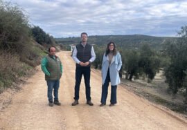 El concejal de Agricultura, Francisco Javier Lozano, durante su visita a las obras.