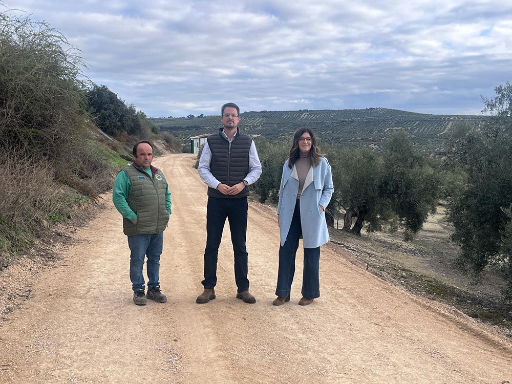 El concejal de Agricultura, Francisco Javier Lozano, durante su visita a las obras.