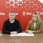 La secretaria general del PSOE de Baeza, Lola Marín junto al Diputado de Infraestructuras de la Diputación de Jaén, José Luis Agea.
