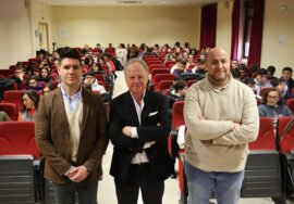 Conferencia sobre el AOVE en las Jornadas de Empresa.