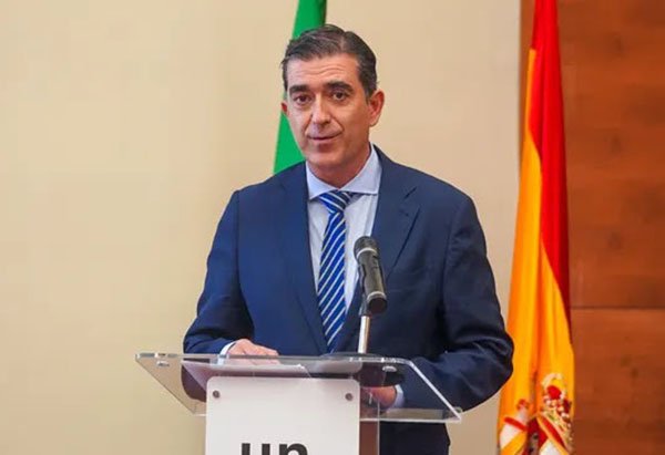 El alcalde de Baeza, Pedro Javier Cabrera.