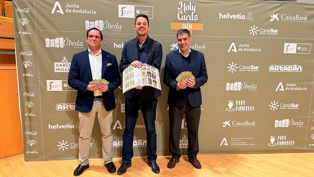 Presentación del coleccionable HolyCards de Semana Santa en Úbeda