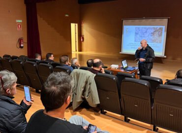 Reunión mantenida en Mogón.