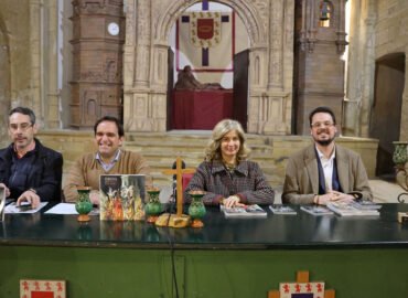 Presentación del libro de horarios y el Anuario de la Semana Santa 2026.