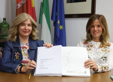 La alcaldesa de Úbeda, Antonia Olivares.