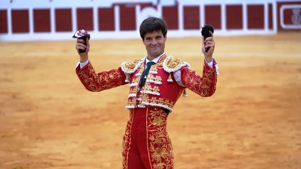 Pedro Gallego tomará la alternativa en Baeza.