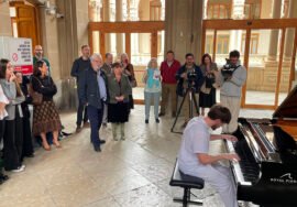 Recital incluido en el programa 'Pianos en la calle'.