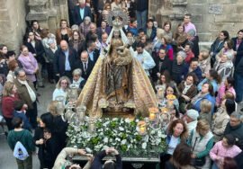La Virgen del Alcázar, inició su primer traslado de la Misión Pascual hacia la Parroquia de El Salvador.
