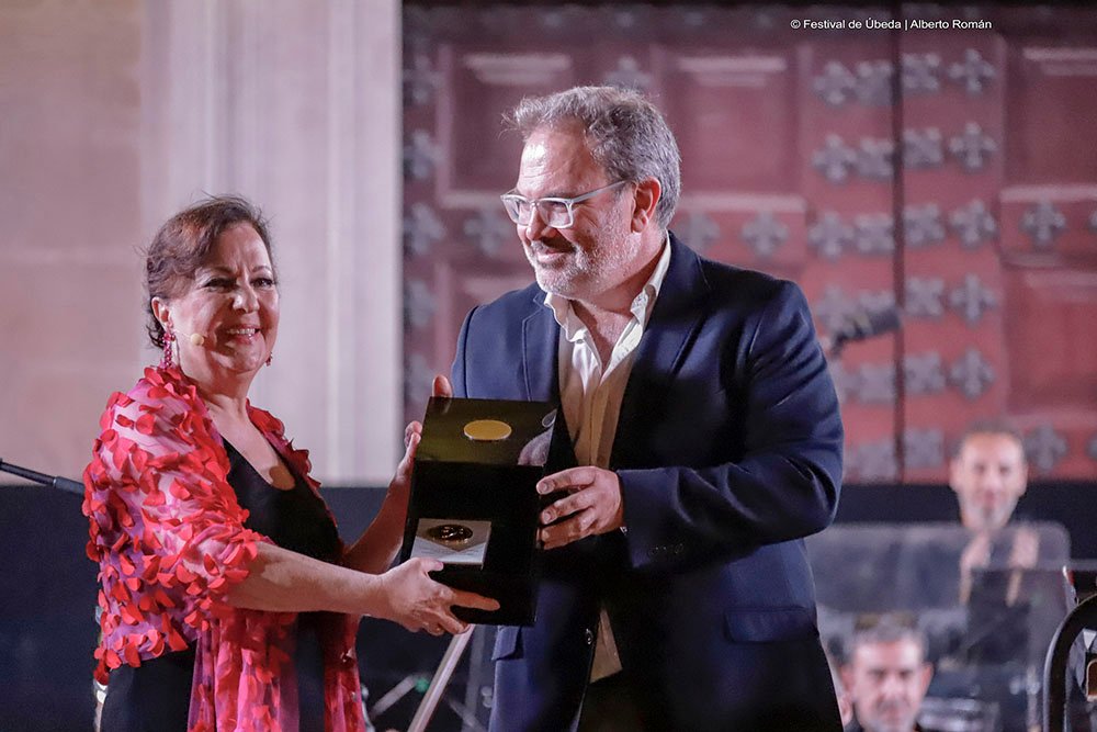 La cantaora recibió la Medalla de Oro del Festival de Úbeda
