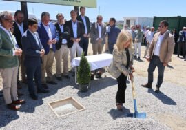 Colocación de la primera piedra de ampliación del polígono industrial Los Cerros.