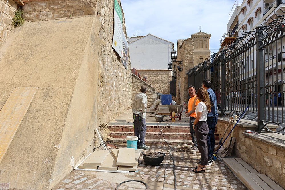 Visita a las obras en la plaza de toros de Úbeda
