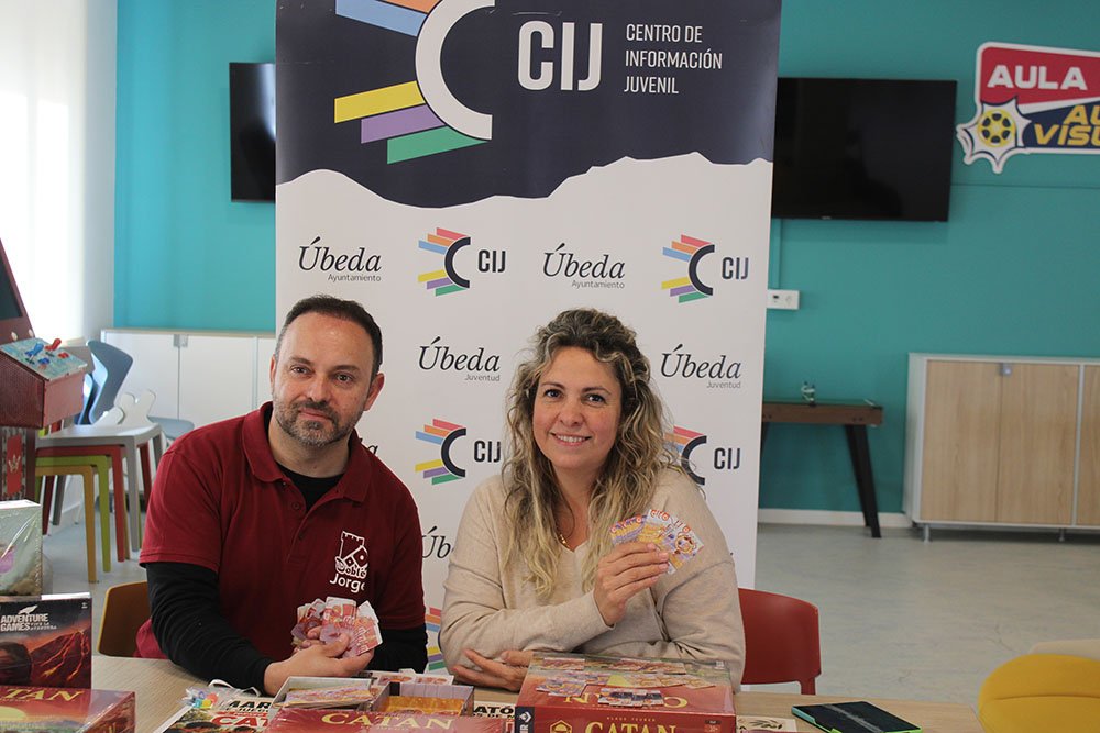 Presentación del maratón de juegos de mesa.