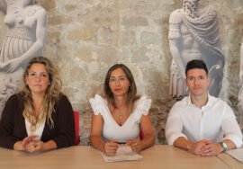 Presentación de 'Las Noches del Patrimonio' con los concejales Elena Rodríguez (centro), José Miguel Gámez, y Natalia Pérez.