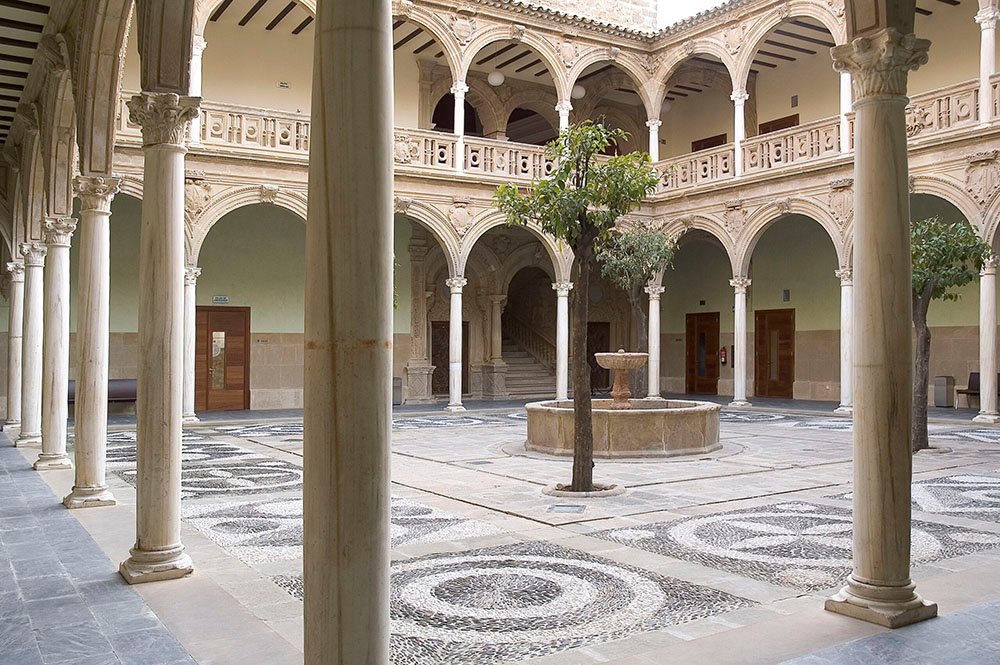 Archivo - Palacio de Jabalquinto, sede de la UNIA en Baeza.