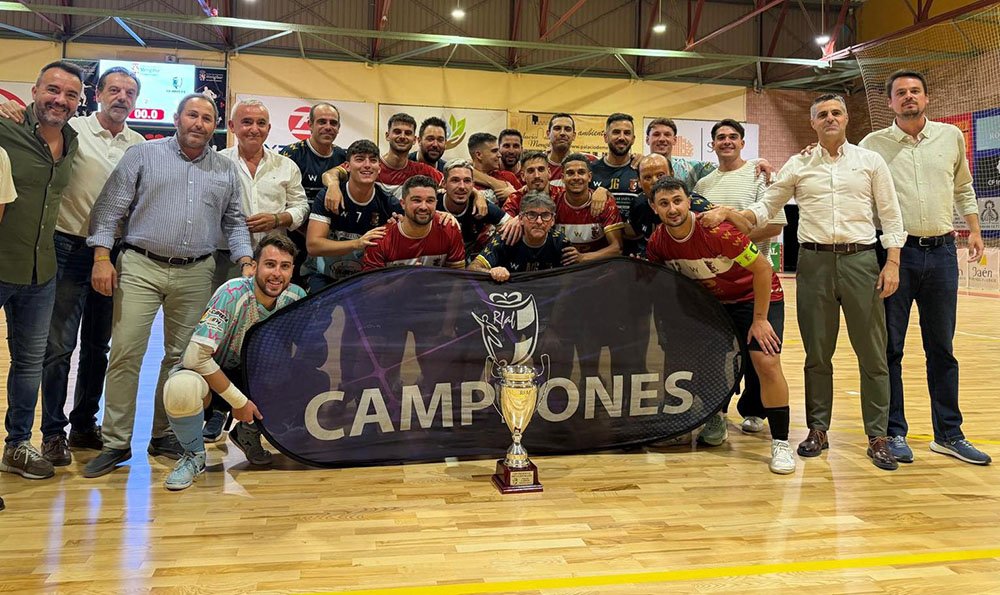 Autoridades junto a los campeones de esta nueva edición de la Copa Presidente de la Diputación de fútbol sala