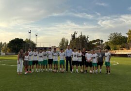 Foto de familia del acto de inauguración.