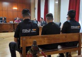 El acusado del asesinato de una mujer en Sabiote durante una de las sesiones del juicio/Archivo