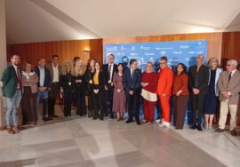 Foto de familia con los premiados en esta edición.