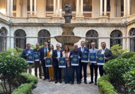 Representantes de las distintas administraciones y entidades público-privadas presentes en el acto de presentación del FeMAUB 2026