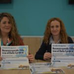 Laura Piqueras y Francisca Isabel Millán, en la presentación de las jornadas.