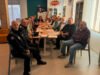 Reunión de la comisión local de inmigración.