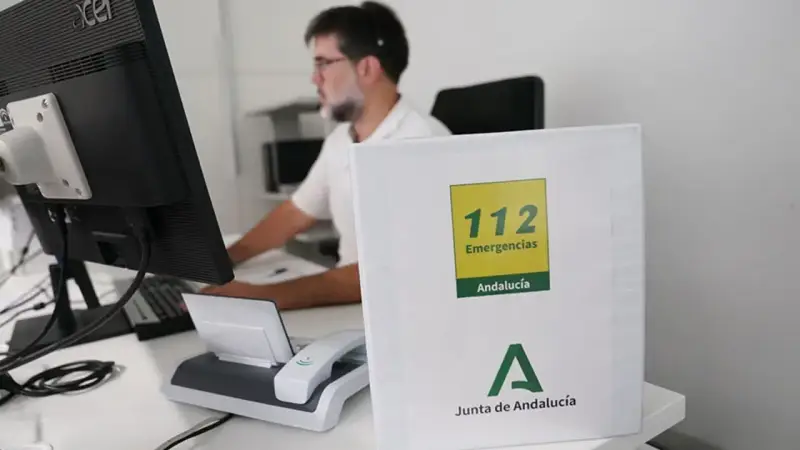 Fallece un joven en Úbeda tras salirse de la vía su vehículo y colisionar contra un olivo